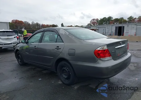 2005 Toyota Camry Le from USA, damaged, VIN 4T1BE30K45U609911
